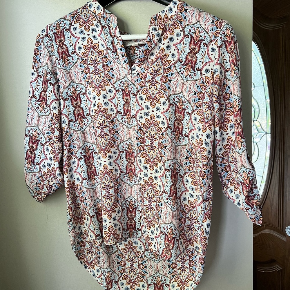 Lightweight blouse